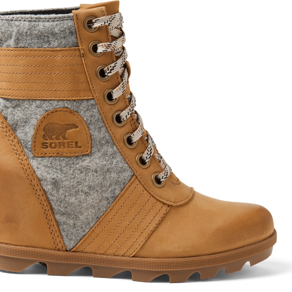Sorel 
Lexie Wedge Boots - Women's
